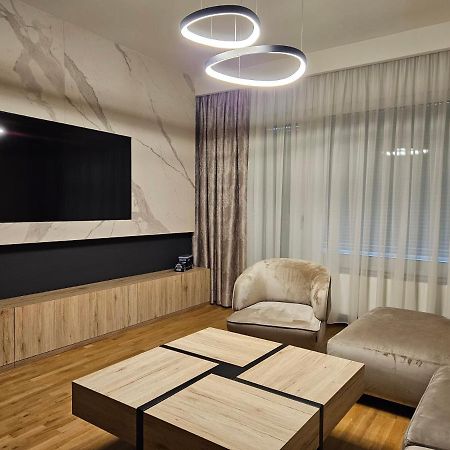Adav Luxus Apartment 维索科 外观 照片