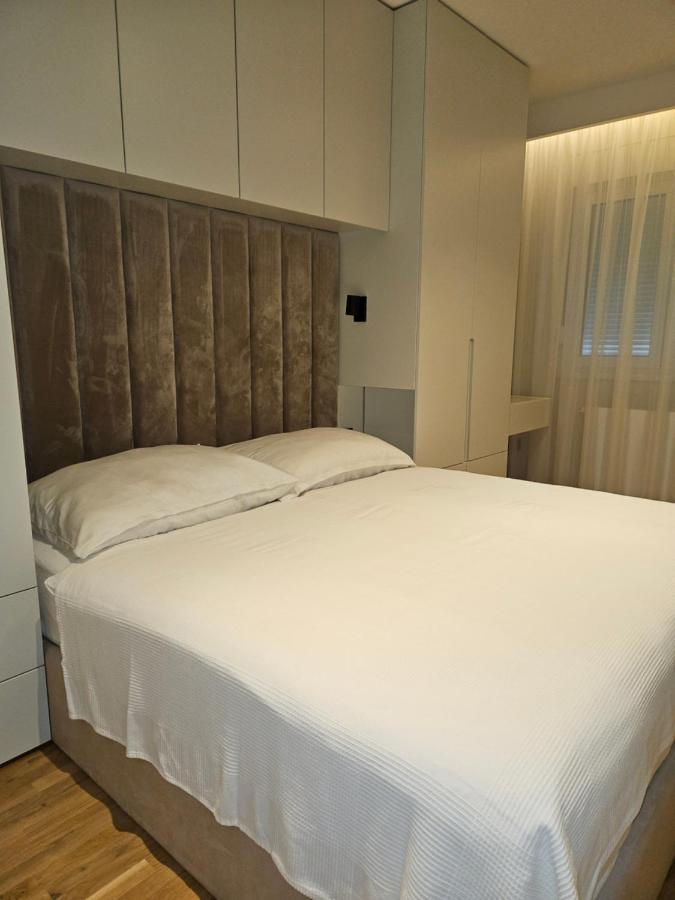 Adav Luxus Apartment 维索科 外观 照片